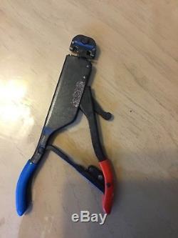 AMP 59250 T-Head Hand Ratchet Crimper / Crimping Tool Red / Blue