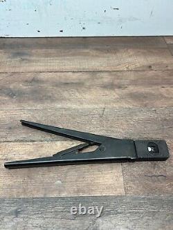 AMP 90067-4 Hand Crimping Tool 18-16 24-20