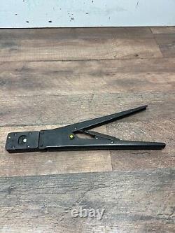 AMP 90067-4 Hand Crimping Tool 18-16 24-20