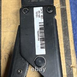 AMP 90067-5 Wire Terminal Hand Crimp Tool 16-18 20-24