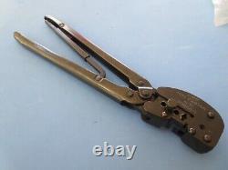 AMP 90246-1, HHHT PIDG Faston 14-12 ASSY Hand Crimp Tool. Looks Unused