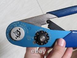 AMP Blue Hand Crimp Crimping Tool Adjustable Model 601966-1 4 Attachments READ