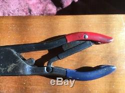 AMP Inc. 59250 T-Head Hand Ratchet Crimper Crimping Tool Red Blue 24-20/20-16
