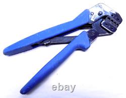 AMP / TE PRO-CRIMPER III Hand Crimping Tool 58573-1 with Die Assembly 58573-2