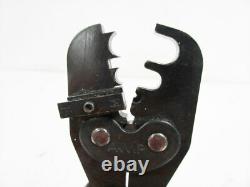 Amp 220197-1 -a Hand Crimp Tool With Locator Tri-axial Plug & Bulk Head