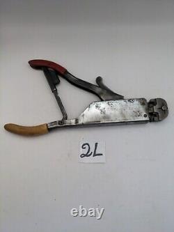 Crimper AMP 59300 T-Head Hand Ratchet Crimping Tool pre-owned