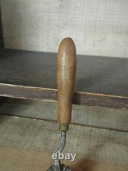 Early American Pastry Jagger Pie Crimper Hand Forged Baking Tool Sun Burst Wheel