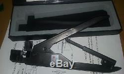 JST YRS-859 Strip Feed Hand Crimping Tool in Excellent Condition with Case