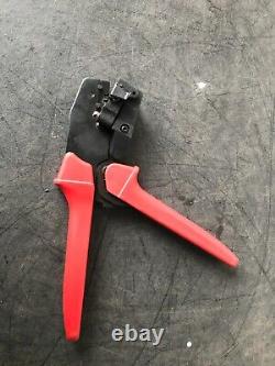 Molex 63811-7500 Ratcheting Hand Crimp Tool