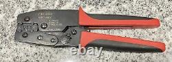 Molex Hand Crimp Tool 22-28 AWG 63811-5200 w 63811-5275 attachment Good conditi