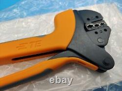NEW Hand Crimping Tool TE 2362810-1 Commercial Crimp Tool