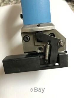 TE / AMP 58074-1 Crimp Hand Tool with 58336-1 Tool Head Assembly 313808-1 guide