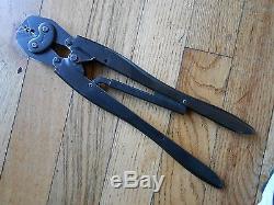TE Connectivity Hand CRIMP TOOL 49935 Use with AMP 22-10 AWG Terminals