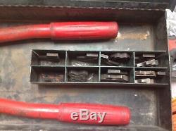 Thomas & Betts Co TBM-8 Wire Lug Crimper Hand Tool with 14 Dies in Box #7195A
